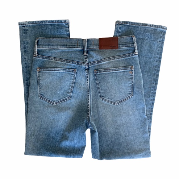 Madewell High Rise Kick Out Crop Jeans (26) - Picture 9 of 13